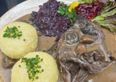 Rehschäufele zu unseren Schlemmerwochen 2025